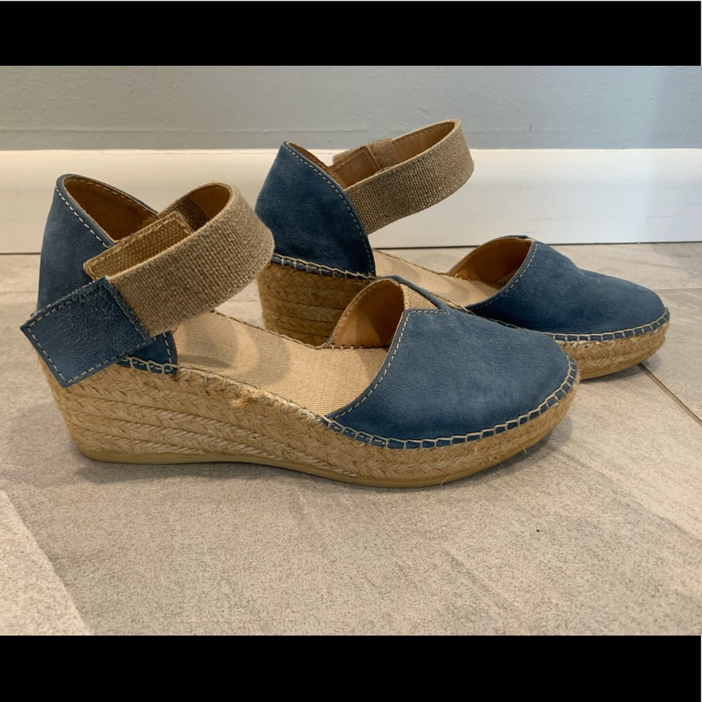 .toni pons sandals.